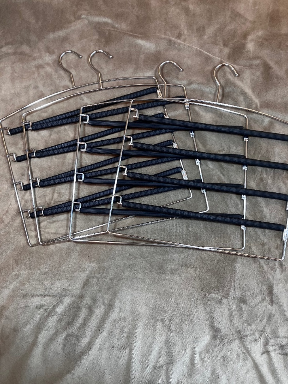 Classic Set of 4 Four-Tiered Pants Hangers with Steel & Non-Slip Rubber Clamps